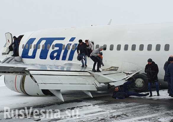 В шаге от катастрофы: «Боинг» сел на брюхо в Коми (ФОТО, ВИДЕО)