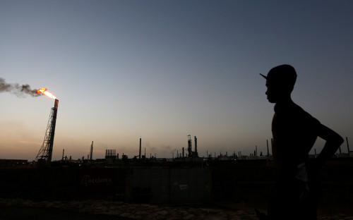 «Роснефть» не раскрыла размер долга Венесуэлы после санкций США :: Бизнес :: РБК «Роснефть» не раскрыла размер долга Венесуэлы после санкций США :: Бизнес :: РБК