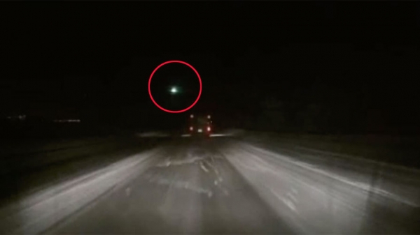 Ученые зафиксировали болид в небе под Тюменью Ученые зафиксировали болид в небе под Тюменью