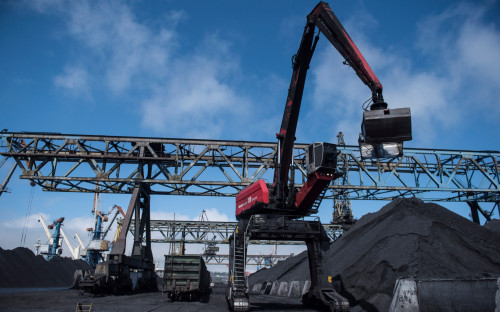 &laquo;Коммерсантъ&raquo; узнал о нежелании кабмина повышать налог на добычу угля :: Бизнес :: РБК