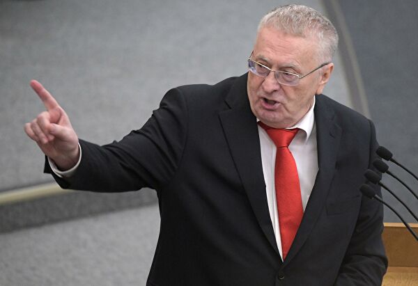 "Народ скажет слово". Останется ли Путин у власти после 2024 года