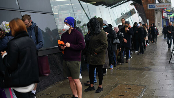 Джонсон объявил о введении карантина в Великобритании Джонсон объявил о введении карантина в Великобритании