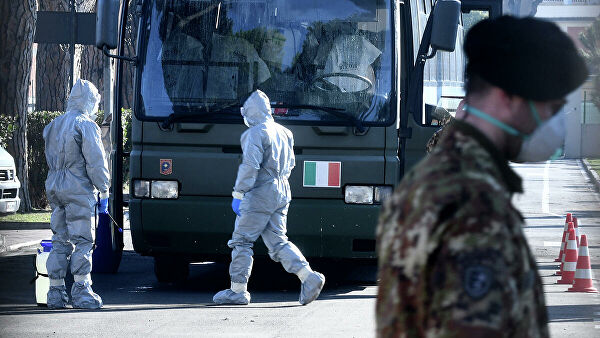 Россия отправит в Италию военных вирусологов для борьбы с COVID-19