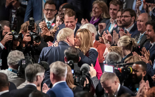 СМИ сообщили о поиске парламентом спонсора отдыха Джонсона на Карибах СМИ сообщили о поиске парламентом спонсора отдыха Джонсона на Карибах