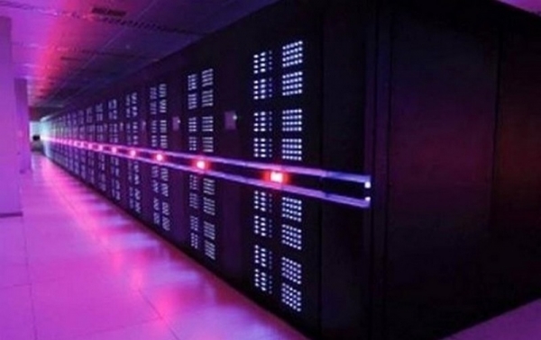 В США создали мощнейший суперкомпьютер в мире