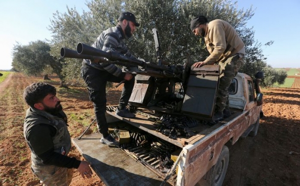 Турция не будет отводить военную технику из Идлиба