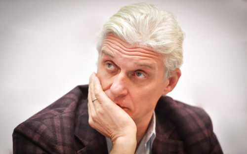 Стоимость бумаг TCS Group резко упала на фоне претензий США к Тинькову :: Бизнес :: РБК