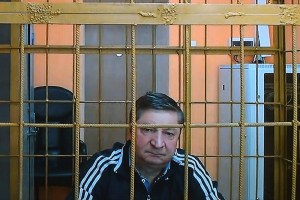 Главного связиста армии генерала Арсланова оставили под стражей Главного связиста армии генерала Арсланова оставили под стражей