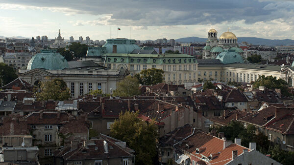 Власти Болгарии закрывают Софию для въезда и выезда автотранспорта