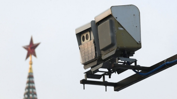 Минкомсвязь запустит систему идентификации лиц, возвращающихся в Россию