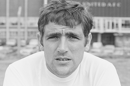 Чемпион мира по футболу умер от коронавируса Чемпион мира по футболу умер от коронавируса