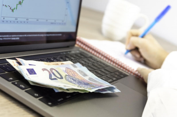 Исследование: эмиссия стейблкойнов не влияет на цену криптоактивов