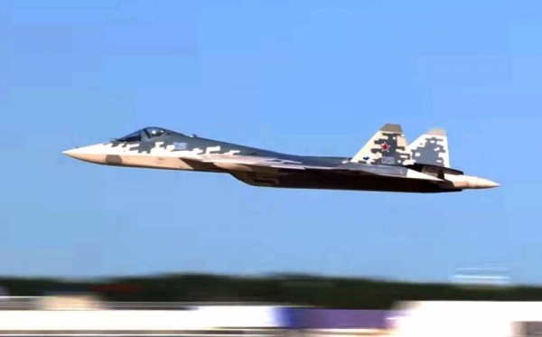 В Минобороны назвали сроки поставок в ВКС истребителей Су-57 с двигателями 2-го этапа