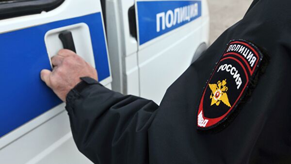 В Кузбассе задержали устроившего стрельбу из окна квартиры В Кузбассе задержали устроившего стрельбу из окна квартиры
