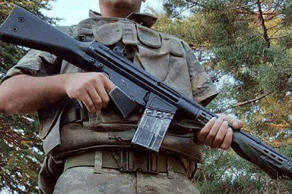 У турецких военных разглядели антисуицидальные винтовки У турецких военных разглядели антисуицидальные винтовки