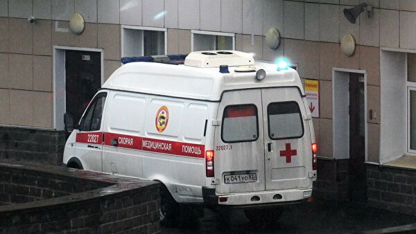 В Петербурге проверят работу "неотложки" из-за смерти женщины дома В Петербурге проверят работу "неотложки" из-за смерти женщины дома