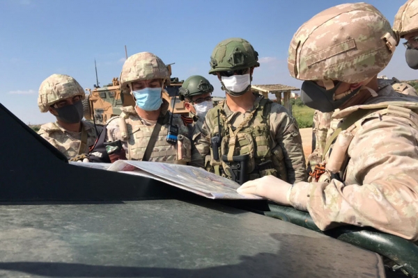 Военные РФ и Турции увеличили протяженность патрулирования в Идлибе