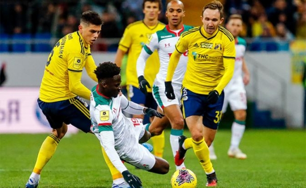 Российский футбол возвращается в СССР Российский футбол возвращается в СССР