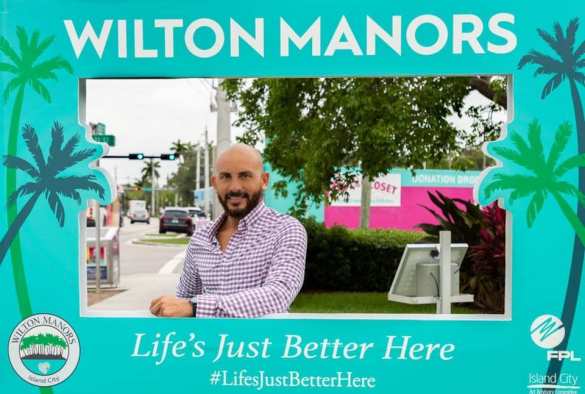 Звезда гей-порно решил пойти во власть в США (ФОТО) Звезда гей-порно решил пойти во власть в США (ФОТО)