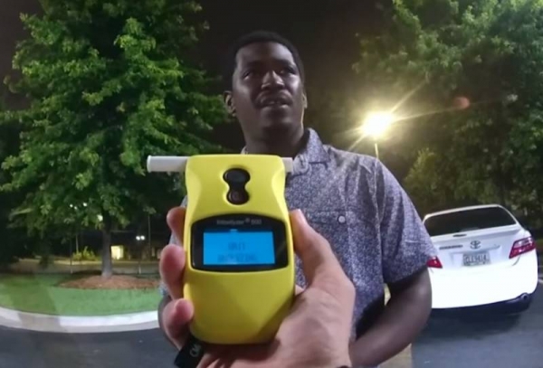 В американской прессе: действия полиции снова подливают масла в огонь протестов