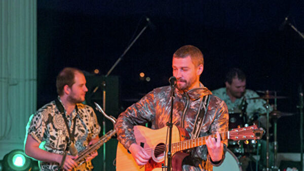 Лидер группы "Уматурман" рассказал о вторжении неизвестных в его дом