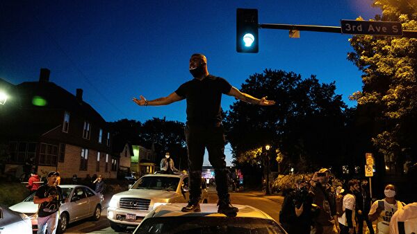 В Мадриде проходит многотысячная акция против расизма