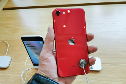 Названы самые популярные смартфоны в мире Названы самые популярные смартфоны в мире