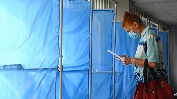 ЕС следит за голосованием в России по поправкам в Конституцию