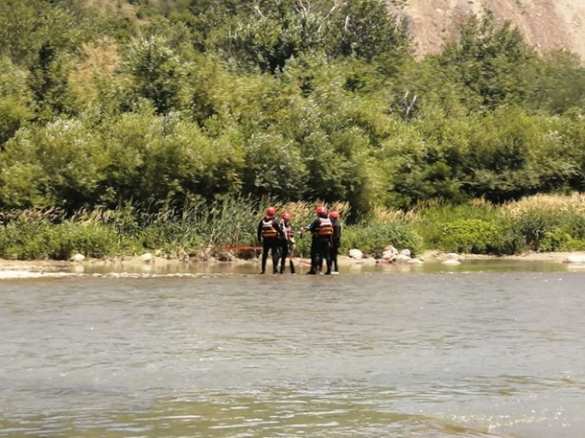 Загадочная смерть: в Грузии 19-летний футболист погиб после пикника с друзьями (ФОТО) Загадочная смерть: в Грузии 19-летний футболист погиб после пикника с друзьями (ФОТО)