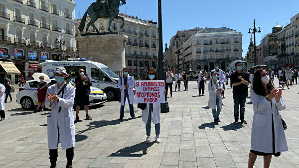 В Мадриде впервые не зафиксировали ни одной смерти от COVID-19 за сутки В Мадриде впервые не зафиксировали ни одной смерти от COVID-19 за сутки