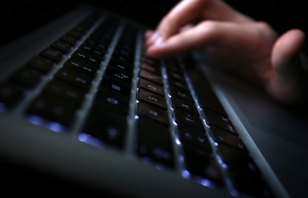 Мошенники проводят стрим на YouTube от имени Илона Маска