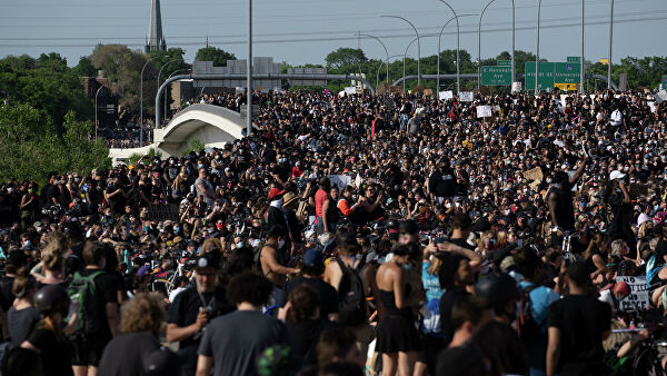 Независимые судмедэксперты назвали причину смерти Джорджа Флойда