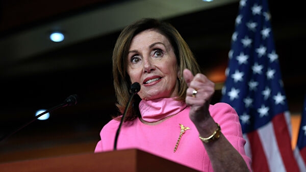 Пелоси обвинила Белый дом в жульничестве по "сговору" России с талибами