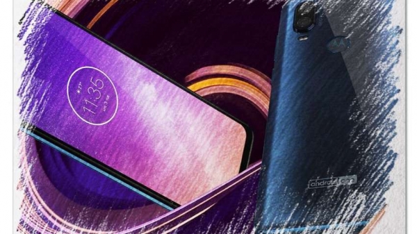 Motorola создаст смартфон с четырьмя камерами и мощной батареей Motorola создаст смартфон с четырьмя камерами и мощной батареей