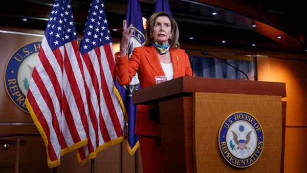 Пелоси призвала к расширению санкций против российской разведки