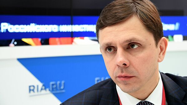 Орловский губернатор сообщил о смерти отца Орловский губернатор сообщил о смерти отца