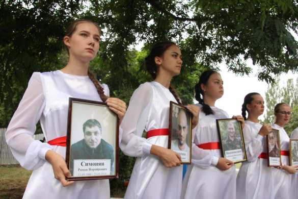 Жуткие дни: битва за Шахтёрск — отбитое наступление ВСУ (ФОТО, ВИДЕО)