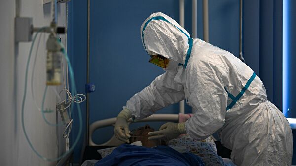 В России за сутки выписали 8888 человек после COVID-19