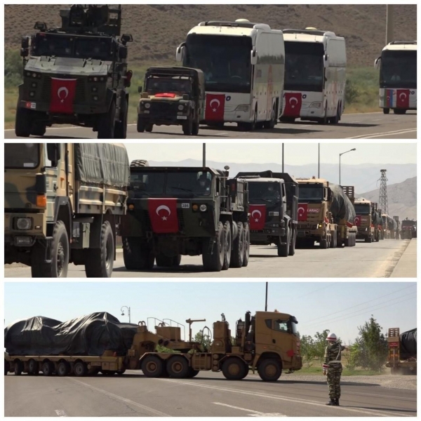 Горячая точка у границ России: большие силы турецких войск и сирийских боевиков направились на помощь союзнику (ВИДЕО, ФОТО) Горячая точка у границ России: большие силы турецких войск и сирийских боевиков направились на помощь союзнику (ВИДЕО, ФОТО)