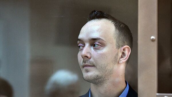 В Кремле рассчитывают, что Сафронову обеспечат лечение в случае COVID-19