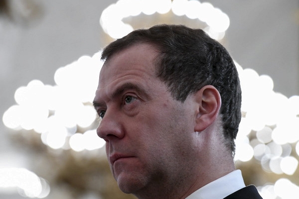 Дмитрий Медведев заявил о «простоте и борзости» США Дмитрий Медведев заявил о «простоте и борзости» США