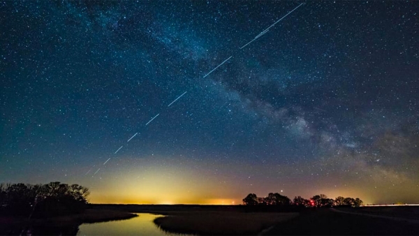 SpaceX запустит на орбиту новую партию спутников Starlink SpaceX запустит на орбиту новую партию спутников Starlink