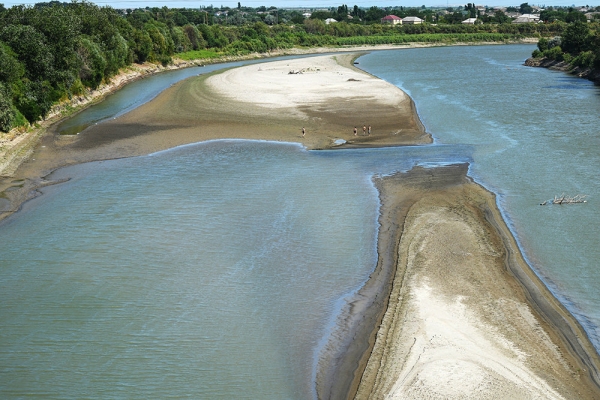 Вода уходит и приходит