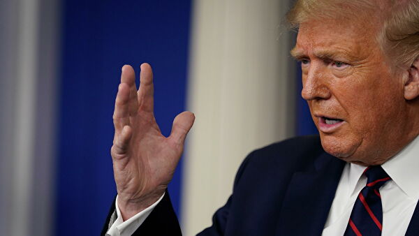 Трамп ошибся в имени убитого США иранского генерала Сулеймани Трамп ошибся в имени убитого США иранского генерала Сулеймани