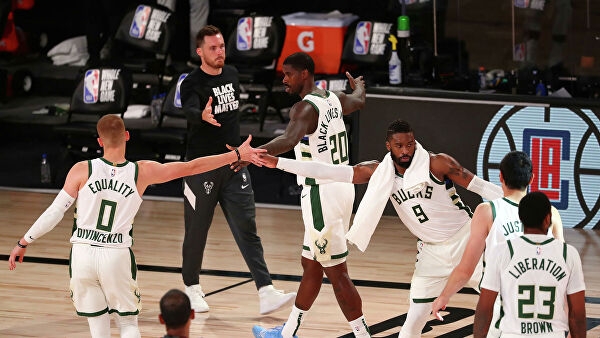 "Милуоки" обыграл "Орландо" в третьем матче серии плей-офф НБА