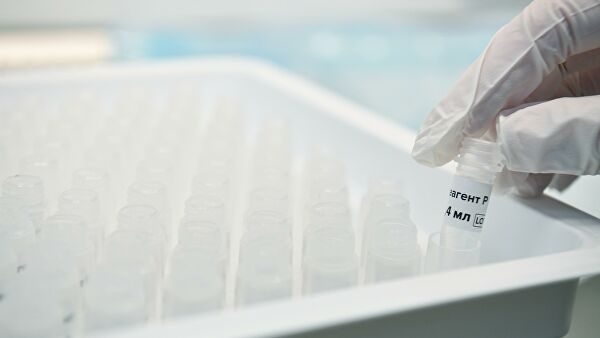 Иммунолог предостерег от преждевременного внедрения вакцины от COVID-19 Иммунолог предостерег от преждевременного внедрения вакцины от COVID-19