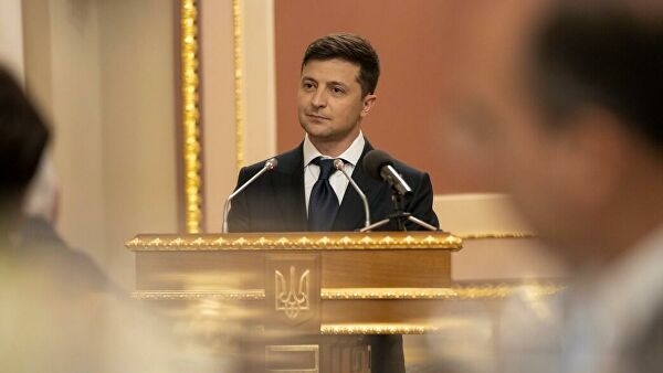 Никогда бы не посмели. Зеленский заверил США в невмешательстве в выборы Никогда бы не посмели. Зеленский заверил США в невмешательстве в выборы