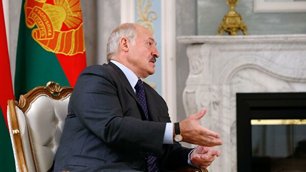 Лукашенко поручил пригласить в Минск генпрокуроров России и Украины