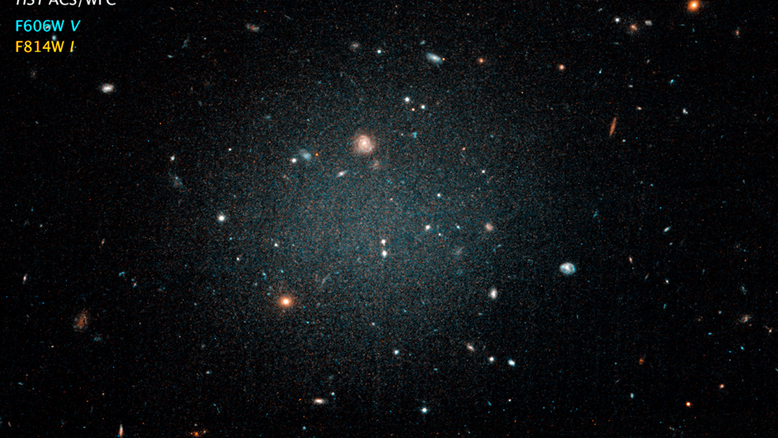 Ученые подтвердили новую теорию темной материи