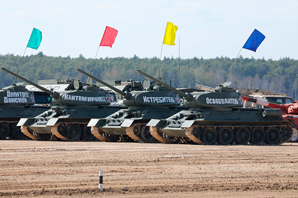 В США российские &laquo;АрМИ-2020&raquo; назвали декоративно-прикладным искусством